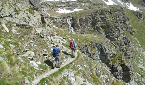 Paklijst huttentocht zomer en winter: dit mag je allemaal niet vergeten