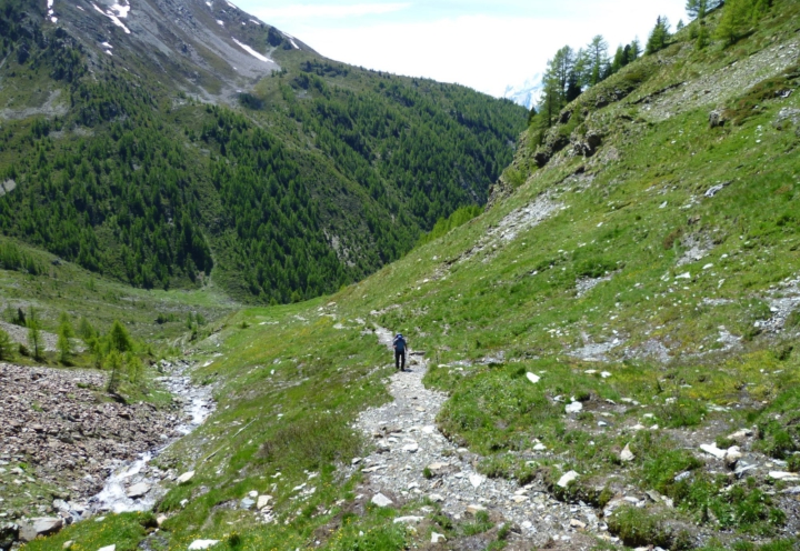 Huttentocht in het ongerept dal van Valpelline